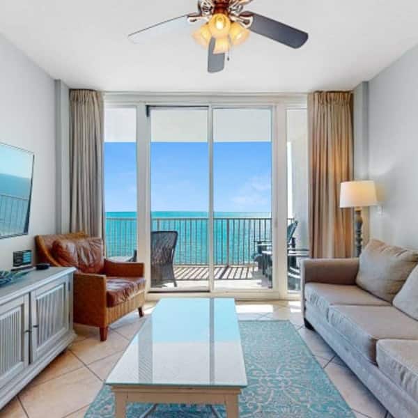 Vrbo Facebook ad