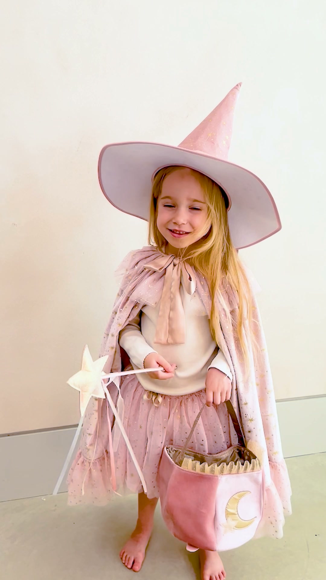 Mimi and Lula Facebook ad: Trick or treat?
