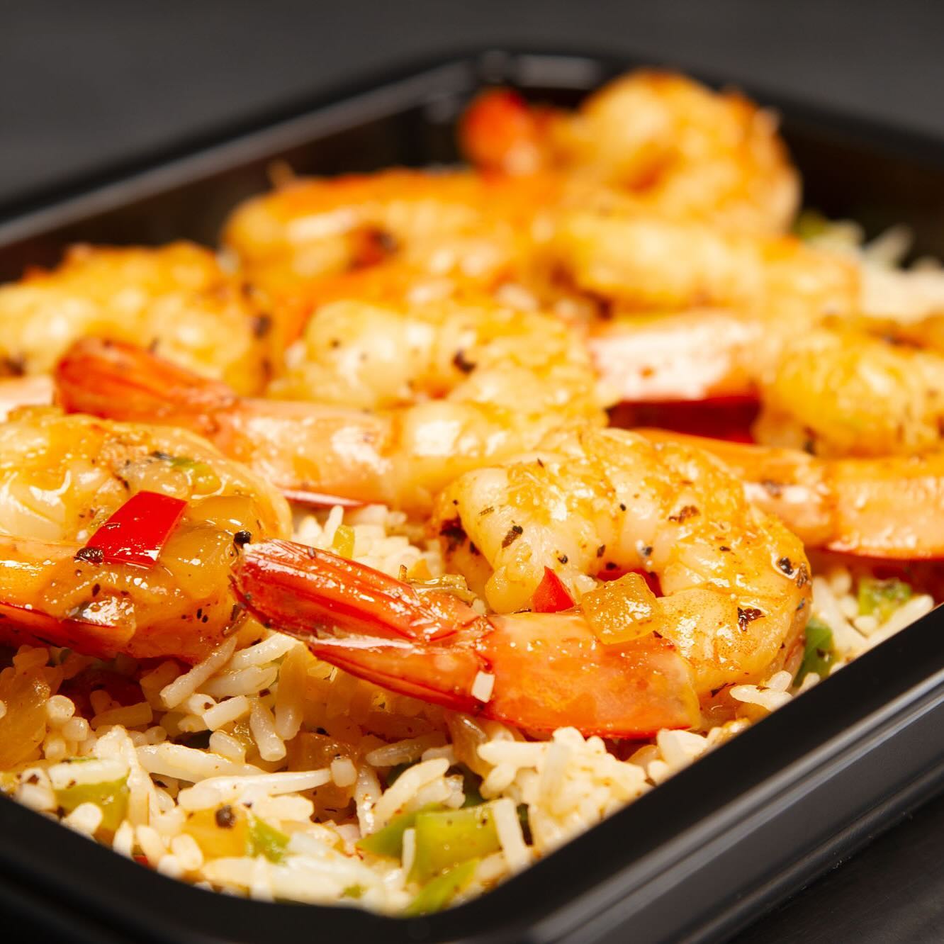 MealPro Facebook ad: Beach bods start in the kitchen!