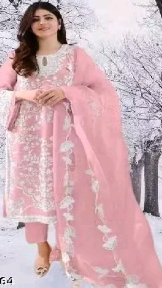 Fizaafinds Facebook ad: Meesho Find Alert