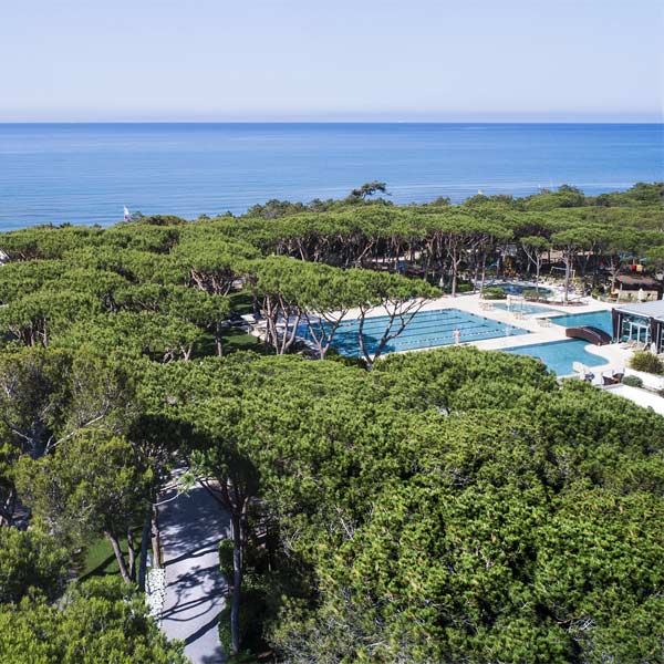Riva del Sole Resort & Spa Facebook ad: Hotel Resort & Spa 4 Stelle S sul…