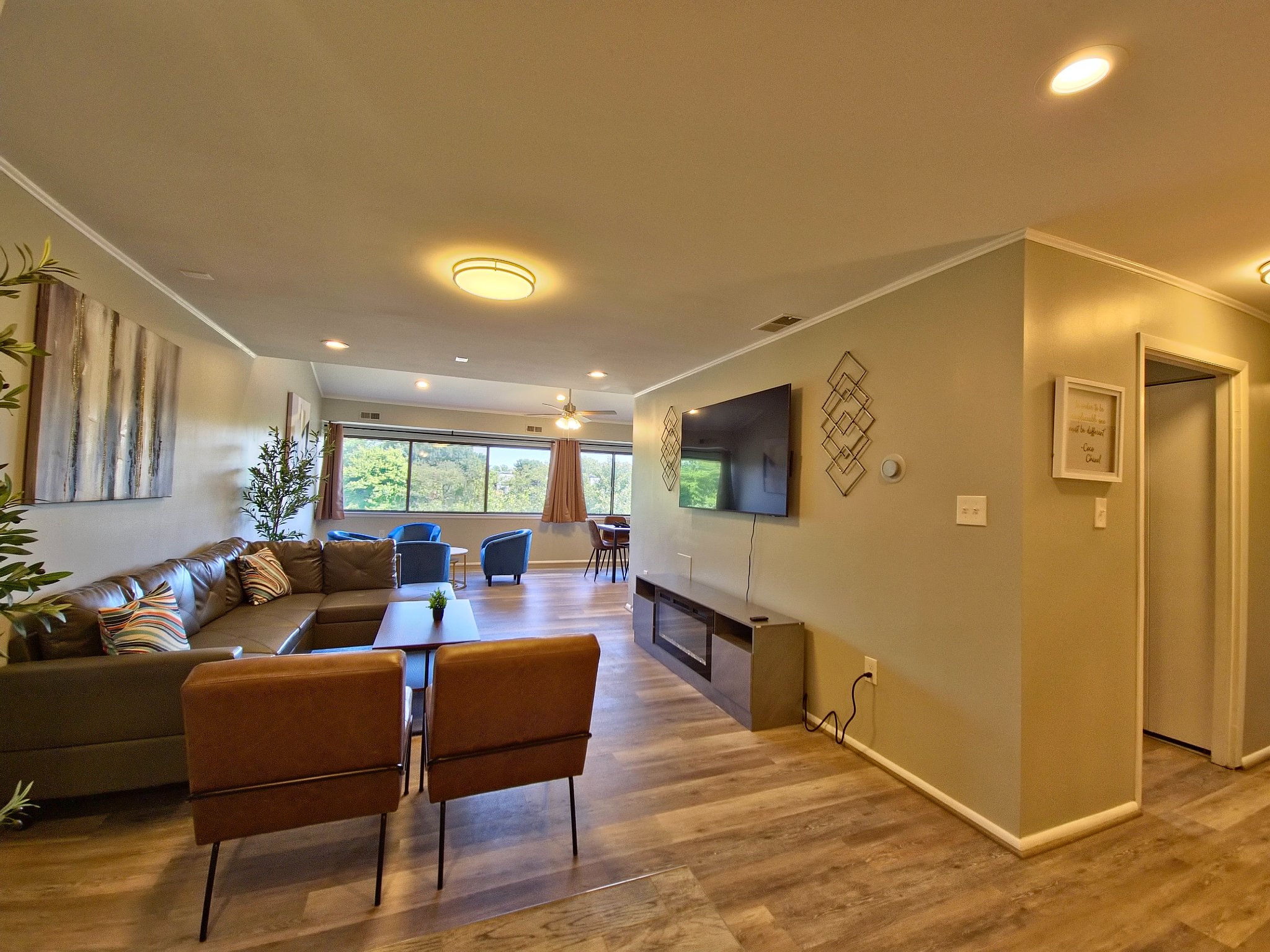 Erika Blair Facebook ad: Private Room For Rent