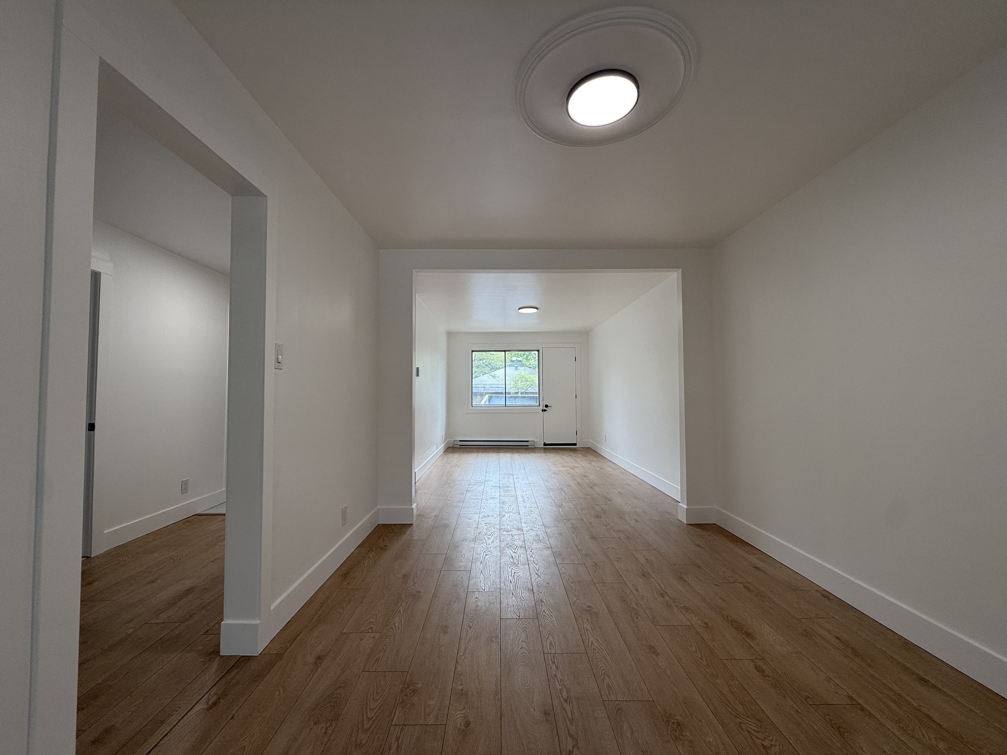 Pardo Junior Vincelli Facebook ad: 3 Beds 1 Bath Apartment