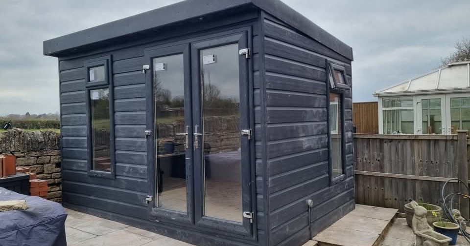 Ideal Garden Rooms Facebook ad