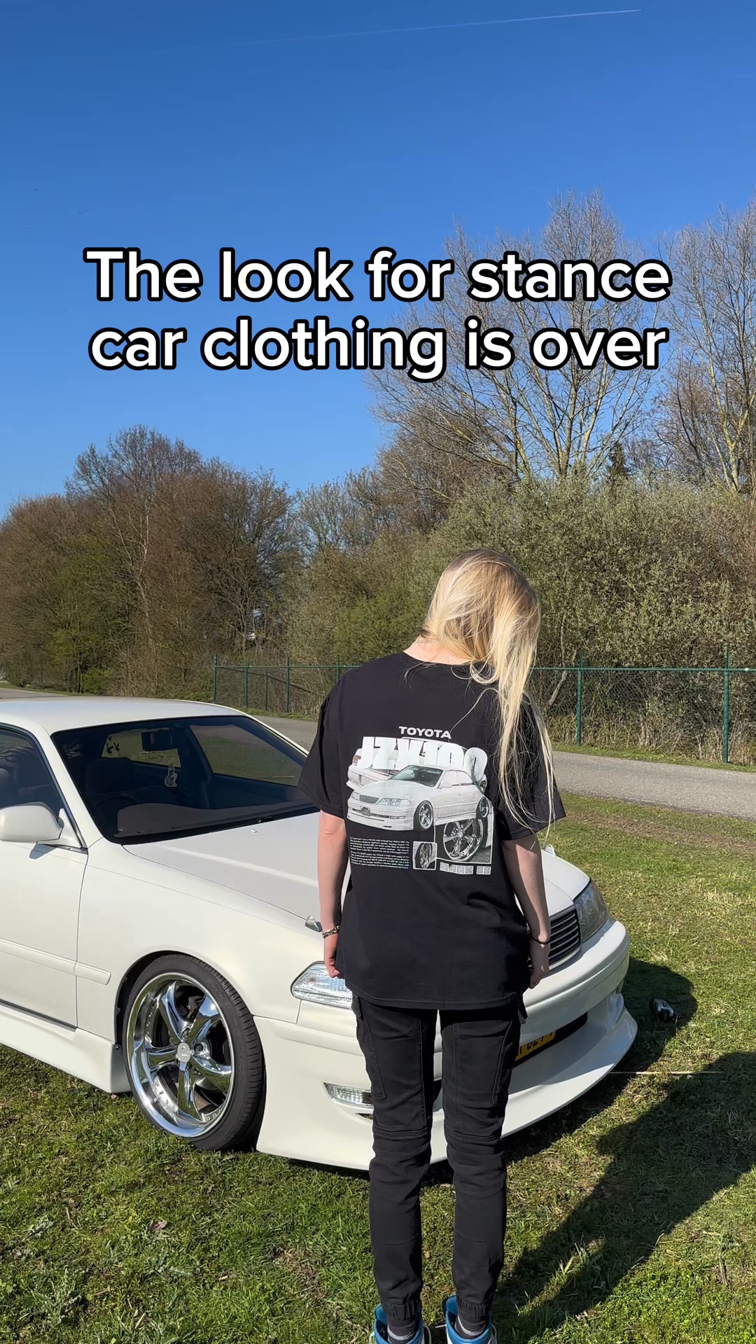 Cargallery.store Facebook ad: Car Hoodies & Shirts