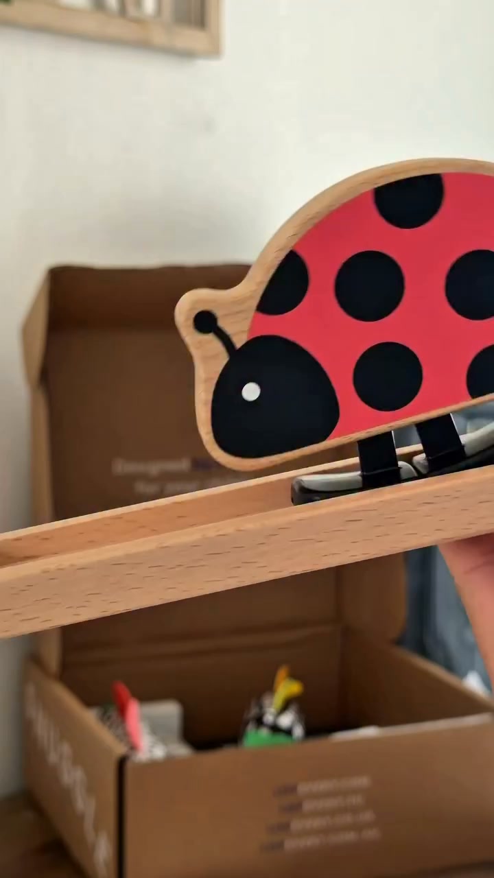 Lovevery Facebook ad: The Play Kits by Lovevery