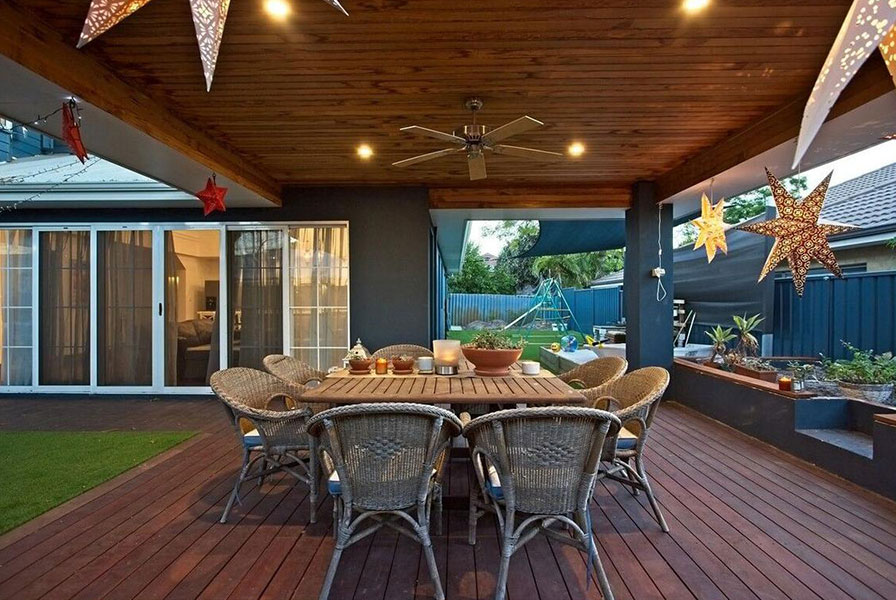 The Drafter Facebook ad: Expert architectural drafting services