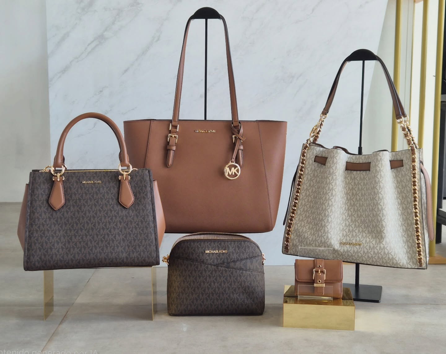 affineebagsoutlet Facebook ad: En Affine Bags Outlet tenemos bolsos originales nuevos…