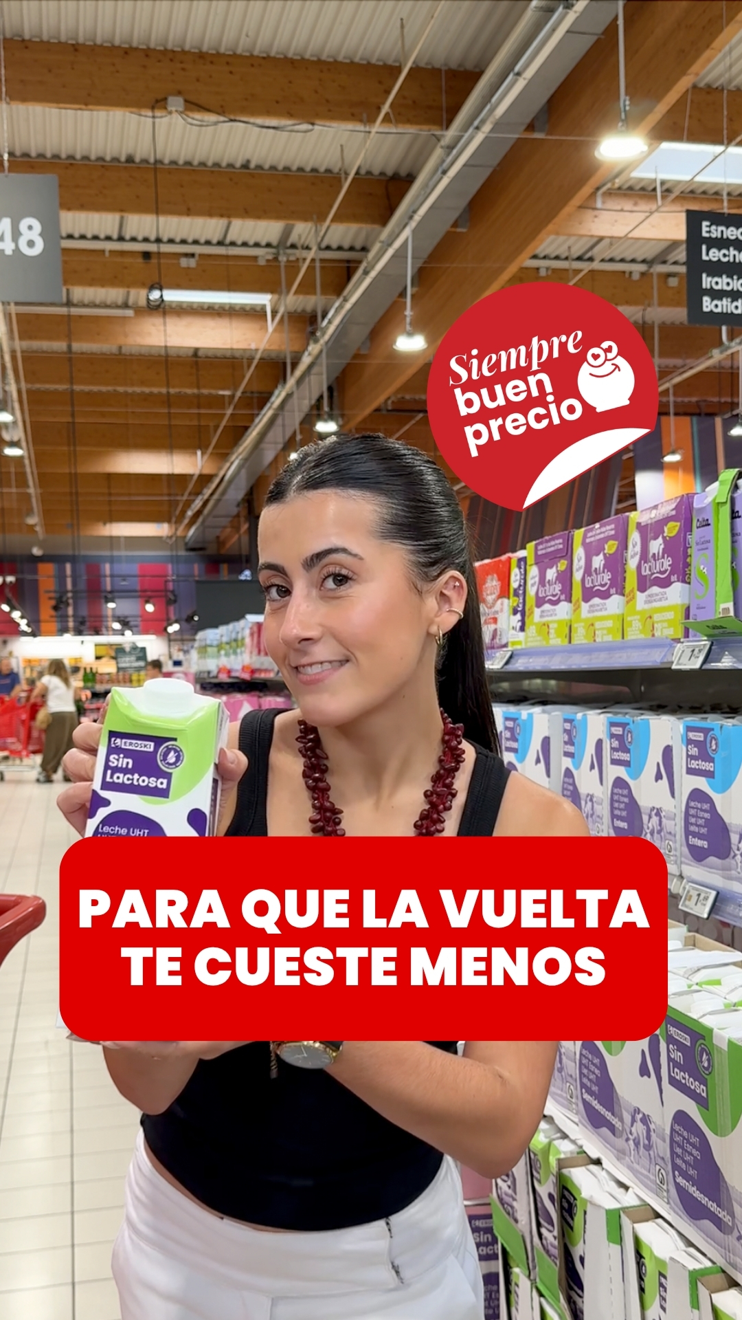 Eroski Facebook ad: Volver de vacaciones, abrir la nevera y.