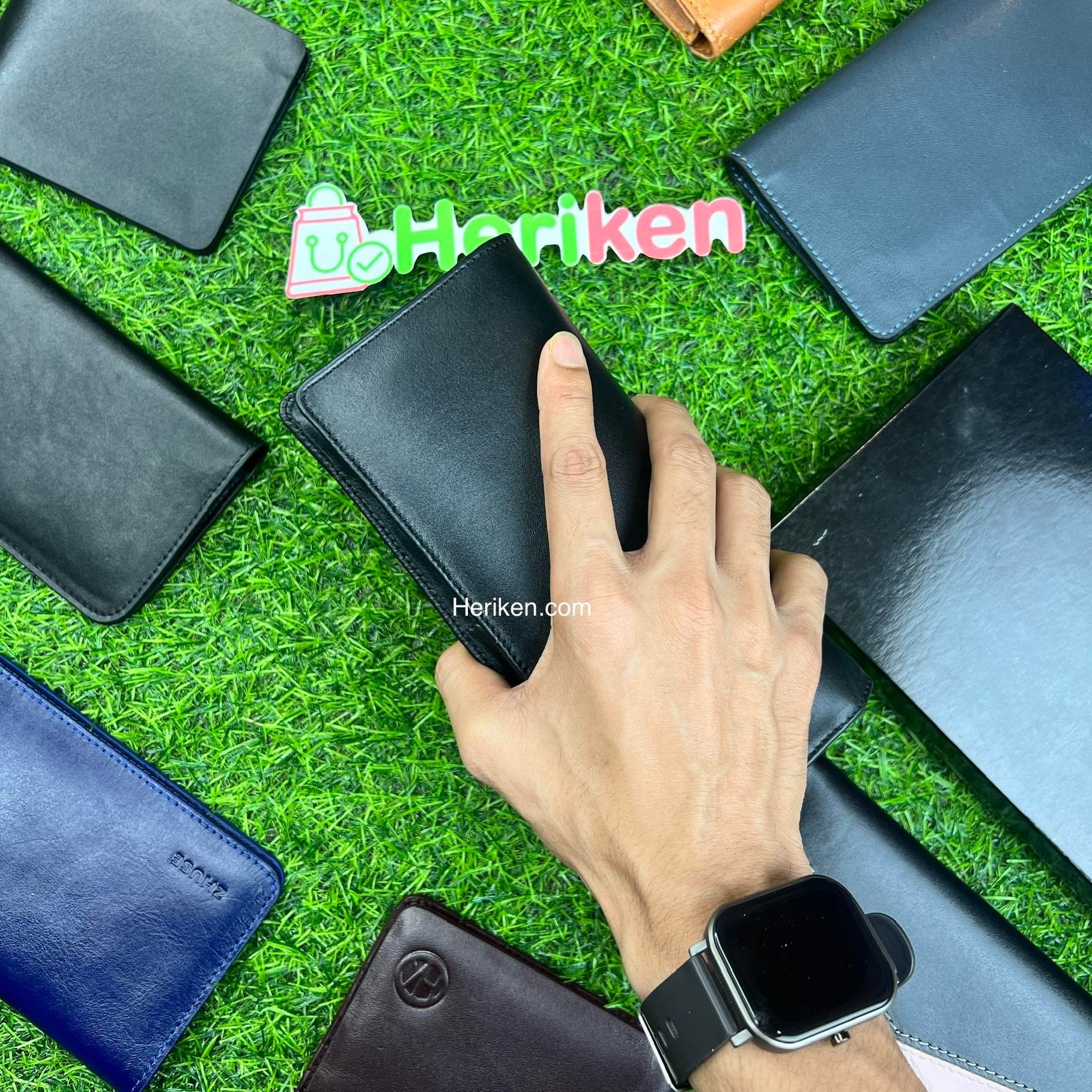 Men's Wallet Facebook ad from Mar 20, 2023