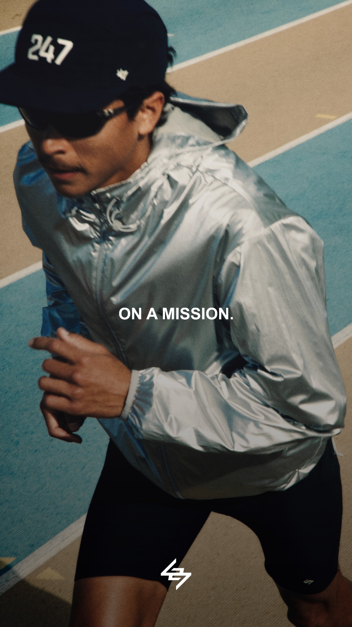 Represent Clo Facebook ad