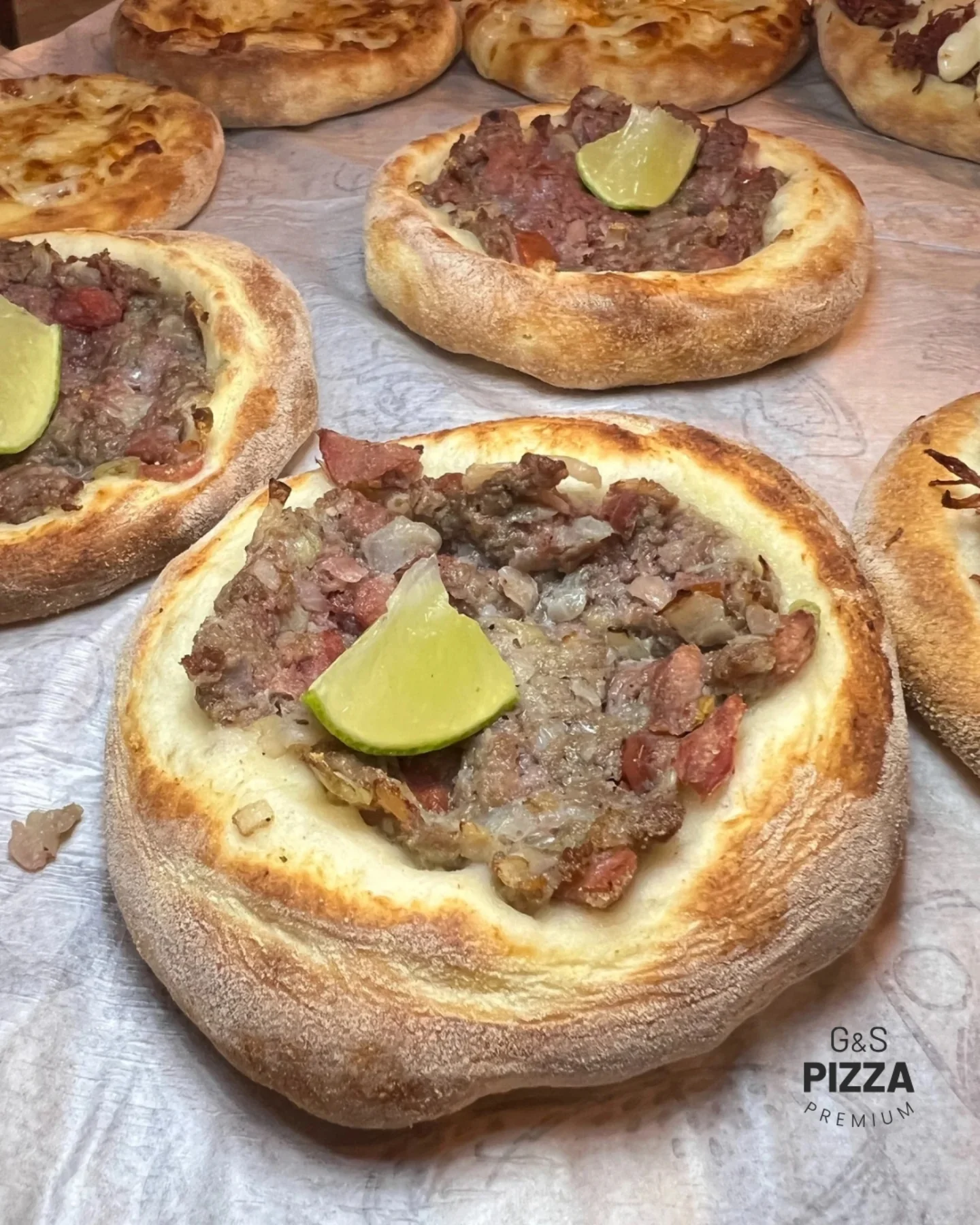G&S pizza Delivery Facebook ad: GeS PIZZA PREMIUM | Delivery em Tangará da Serra | Pedido…