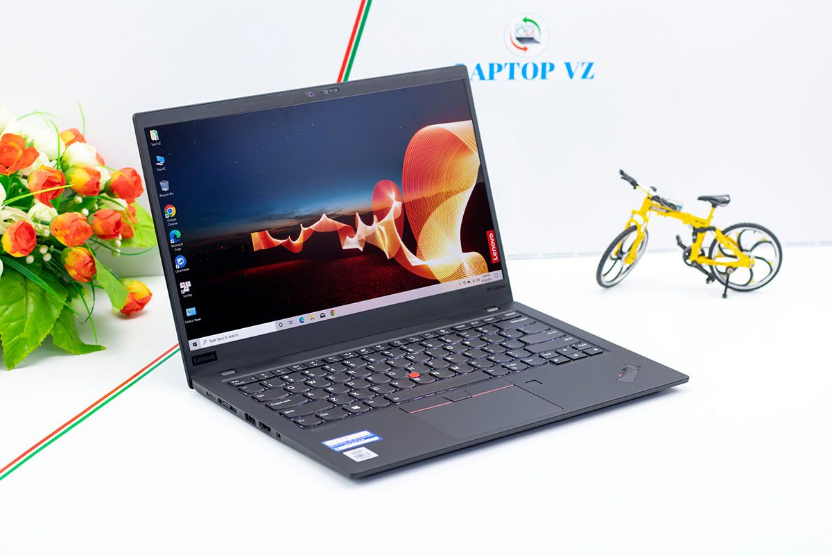 Evolutek Informatique Facebook ad: ๐๐ฅ๐ฅ๐๐ฉ๐๐๐ ๐๐ฅ๐ฅ๐๐ฉ๐๐๐!