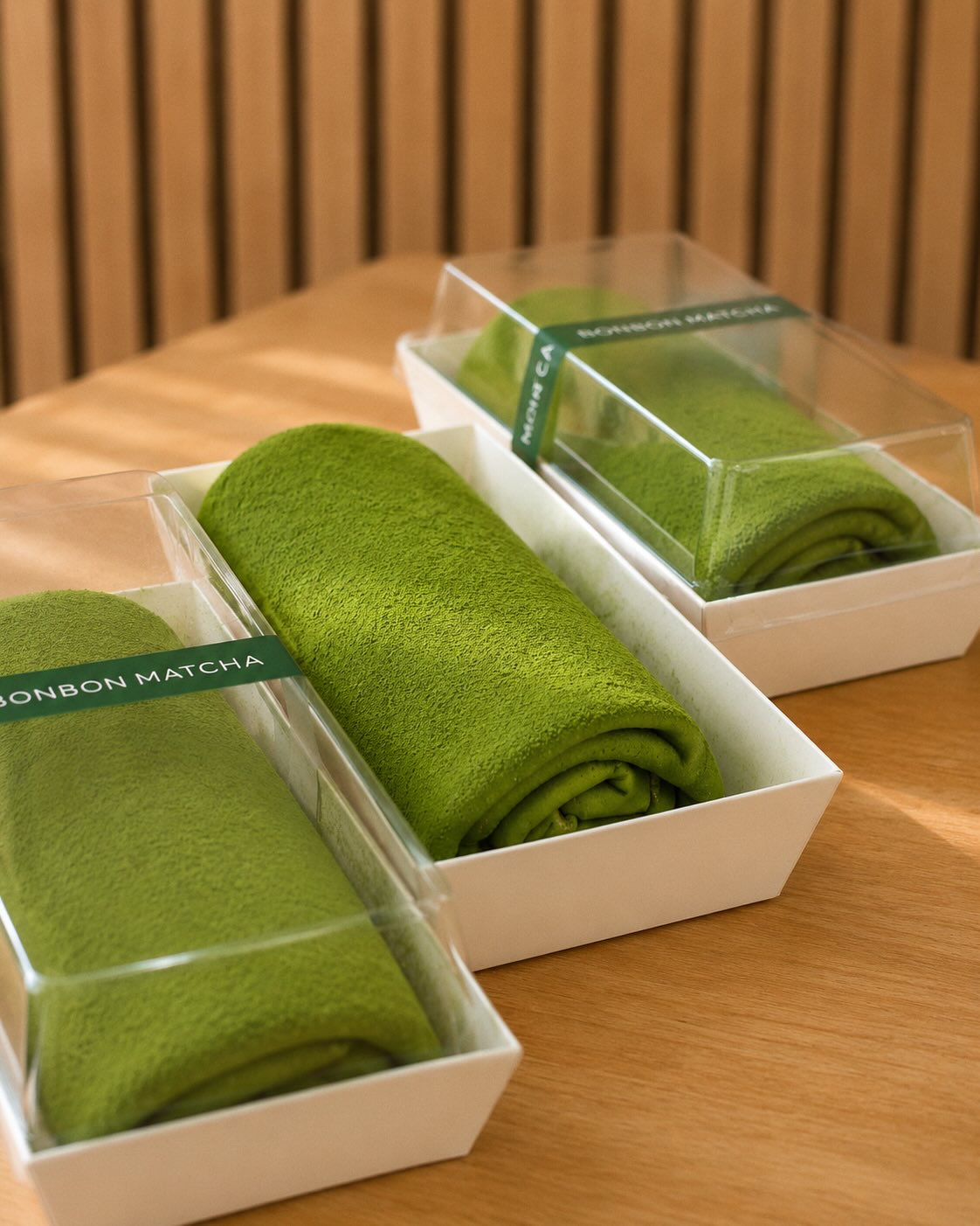 bonbon_matcha Facebook ad: Matcha Crepe Roll Cake