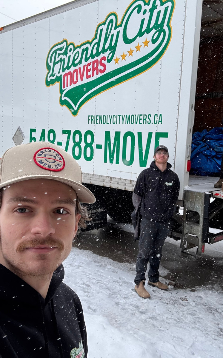 Friendly City Movers Facebook ad