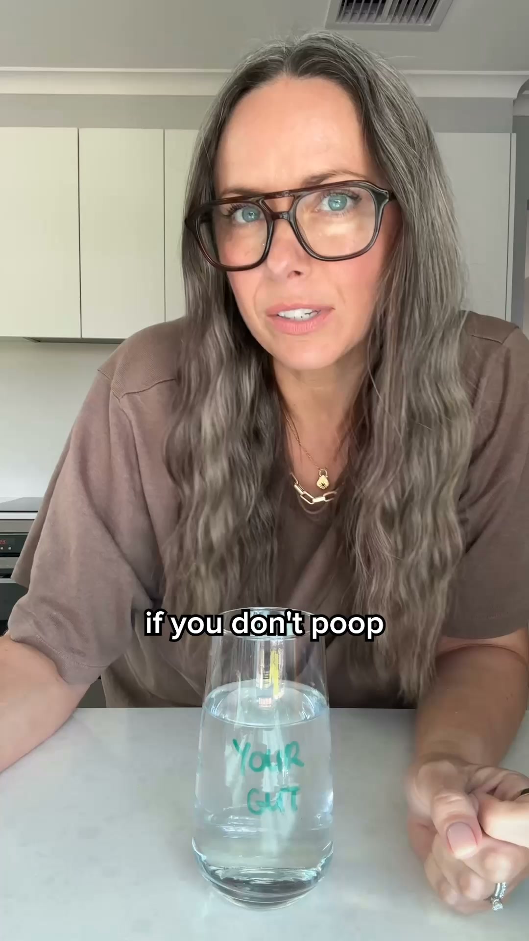 PuraU Facebook ad: One Scoop = Happy Gut, Happy Poops