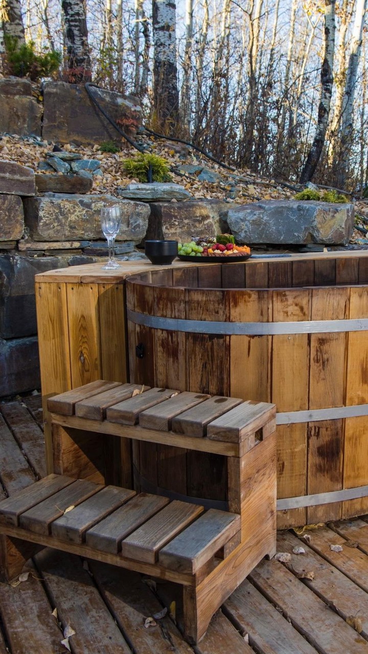 obsidian.ridge Facebook ad: We put the glam in glamping