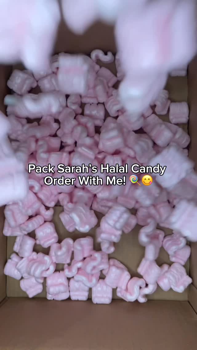 foodwithrimsha Facebook ad: Lets pack Sarah’s halal candy order