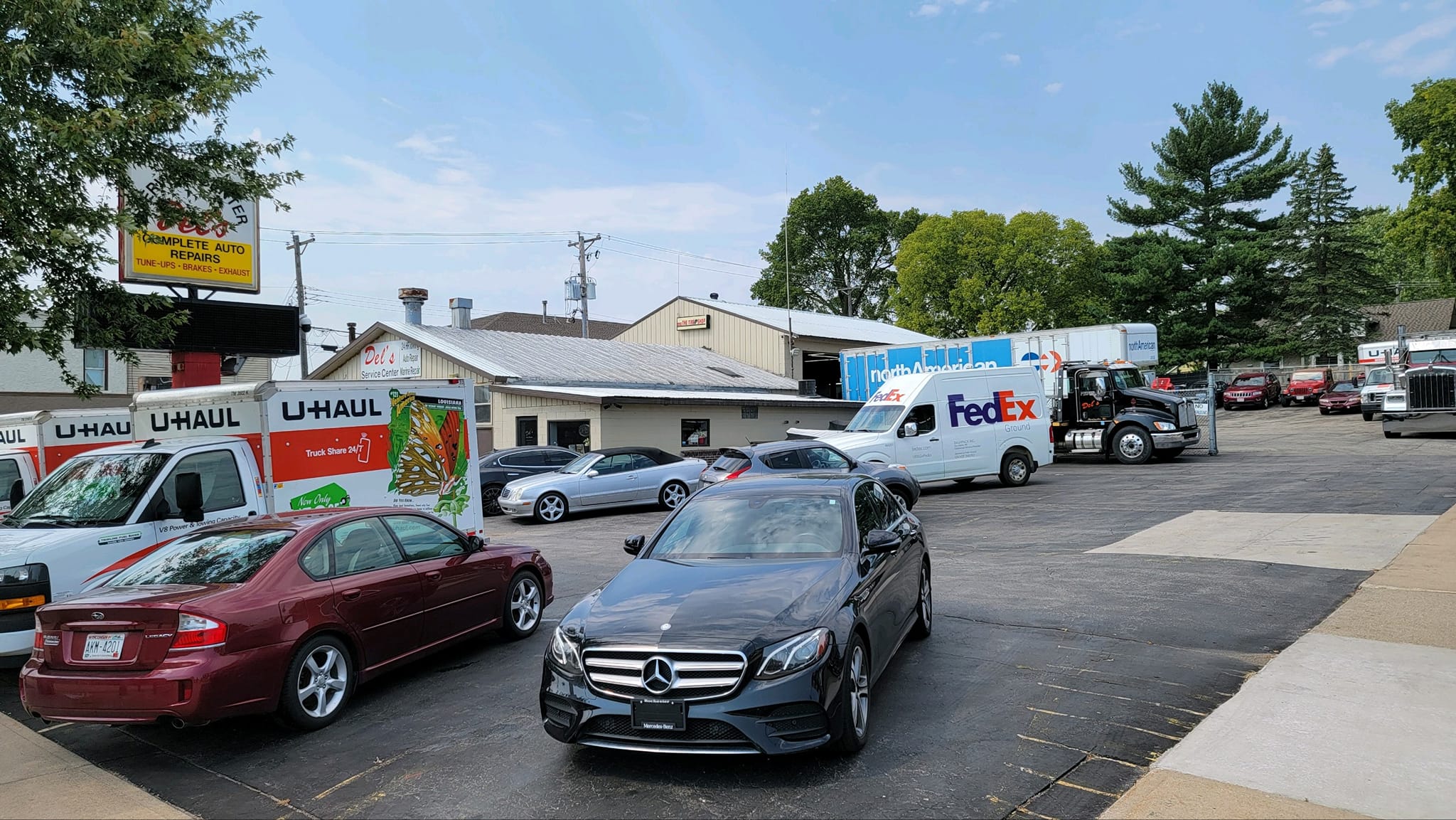 Del's Service Center INC Facebook ad: At Del's Service Center, we provide dependable Auto…
