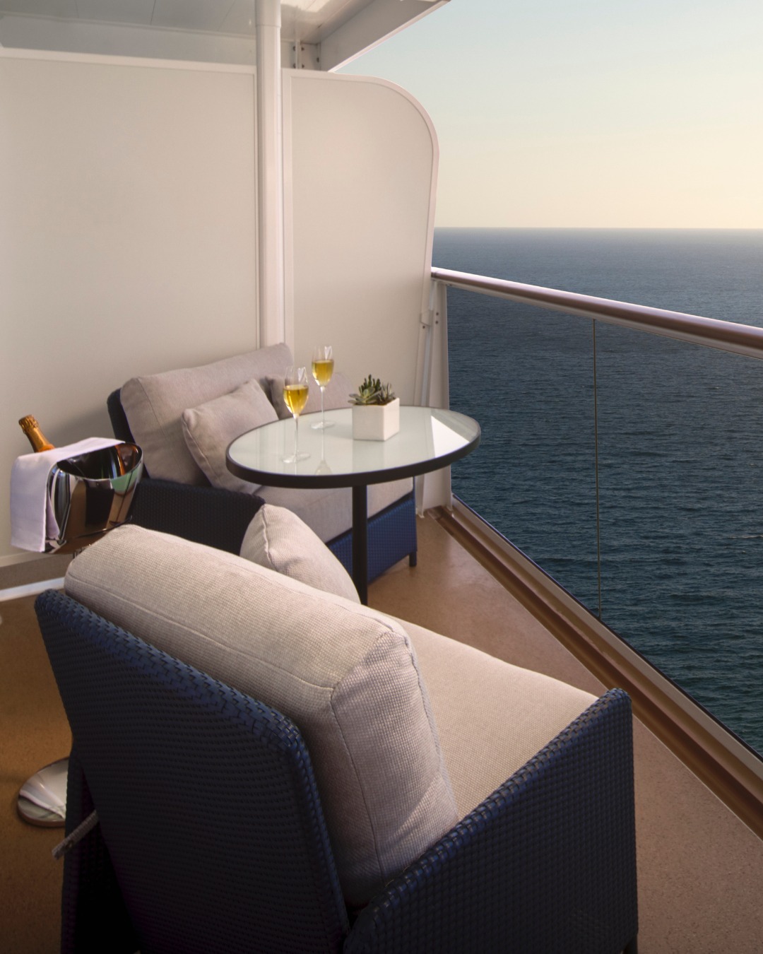 CruisesOnly Facebook ad