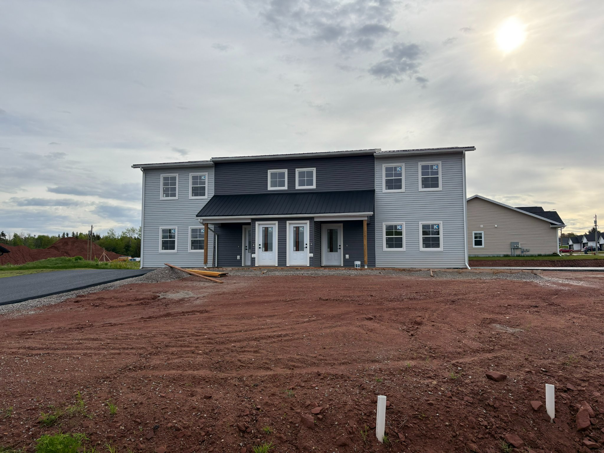 John Davidson Facebook ad: 2 Beds 2 Baths Townhouse