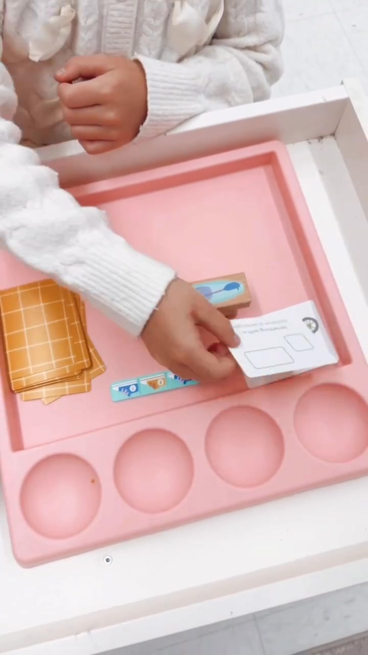 Lovevery Facebook ad: The Math Skill Set by Lovevery
