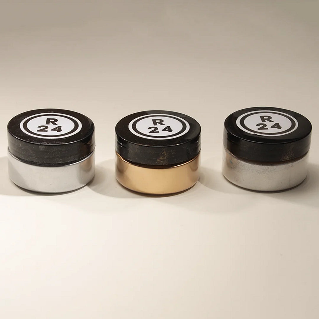 Resin24 Facebook ad: our one-stop shop for all things resin!