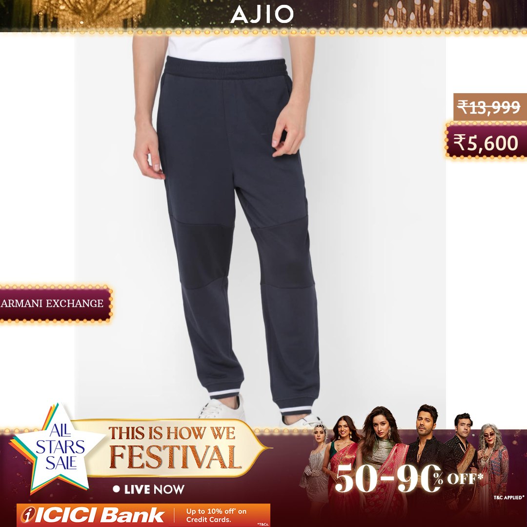 AJIOlife Facebook ad