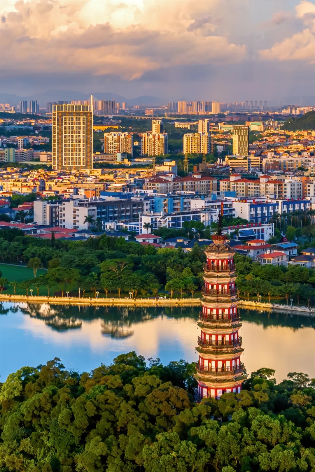 Discover Foshan Facebook ad