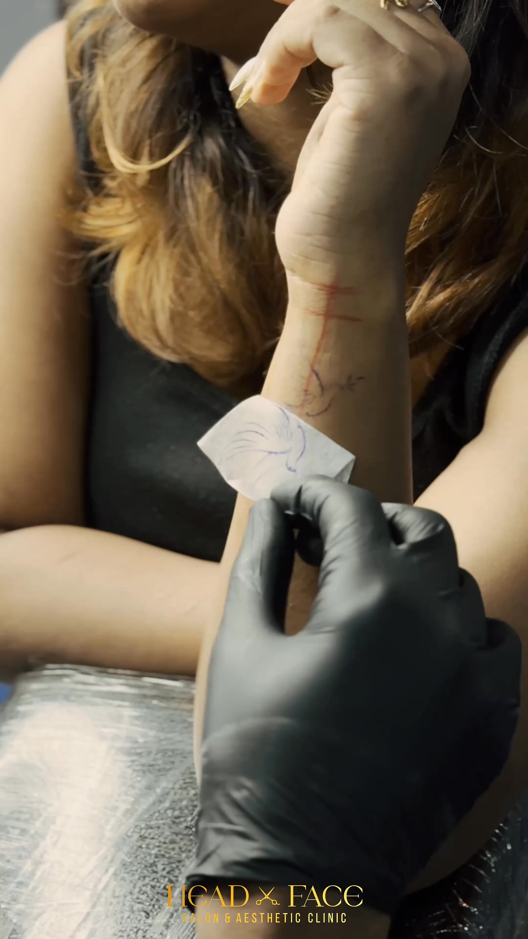 Head and Face Salon and Aesthetic Clinic Facebook ad: Tattoo എന്തിനാണ് ആളുകൾ ചെയ്യുന്നത്?