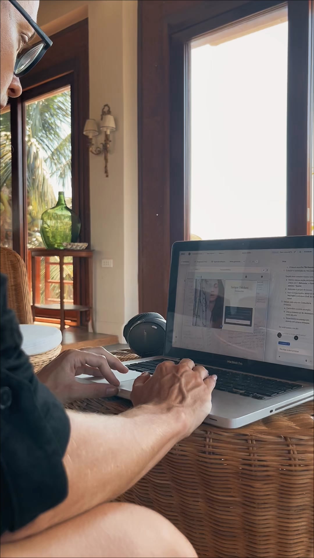 Wix Facebook ad: Crie seu site conversando