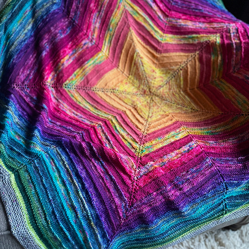 Wonderland Yarns & Frabjous Fibers Facebook ad: We hand-dye amazing yarn & spinning fibers, plus…