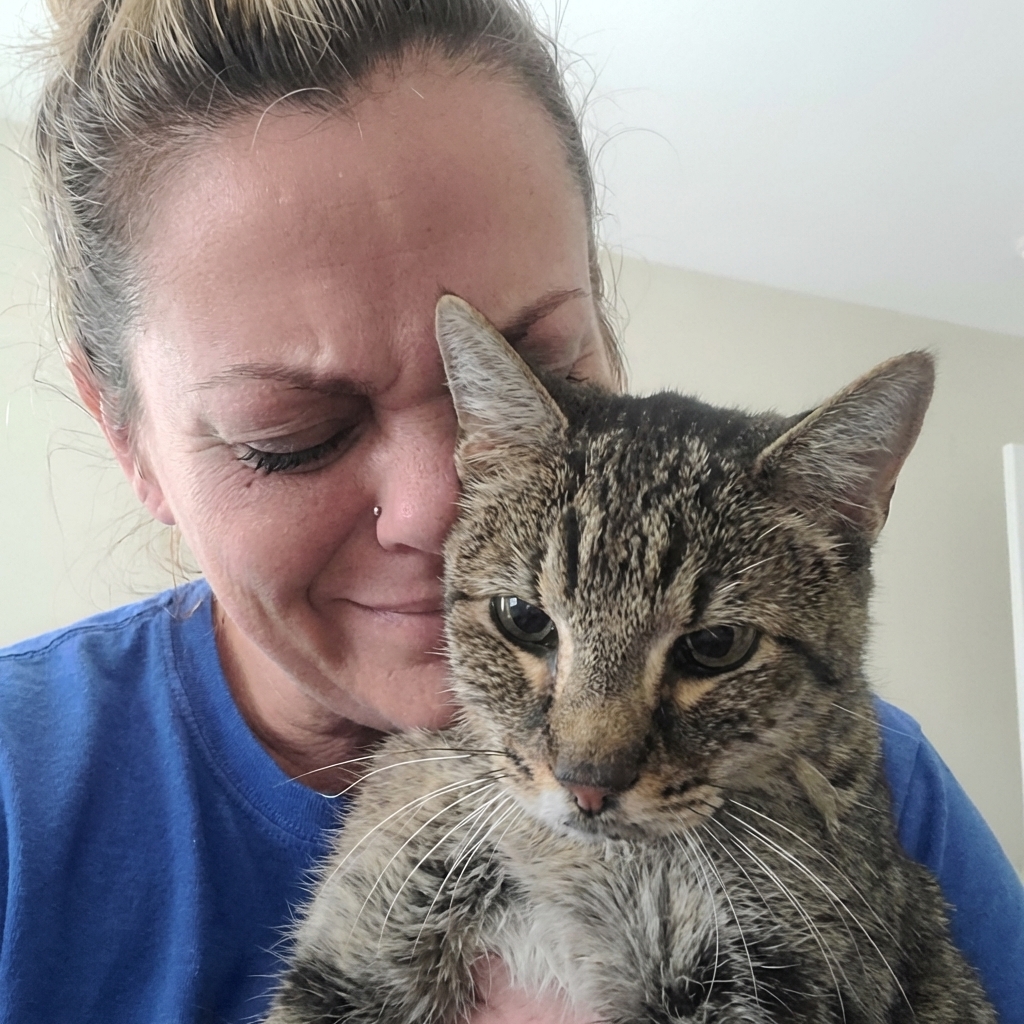 Sarah Carrington Facebook ad: Read this to avoid an expensive cat vet bill