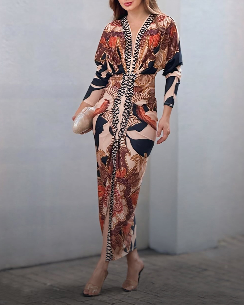 ChicMe Facebook ad: Ready for a wardrobe upgrade?