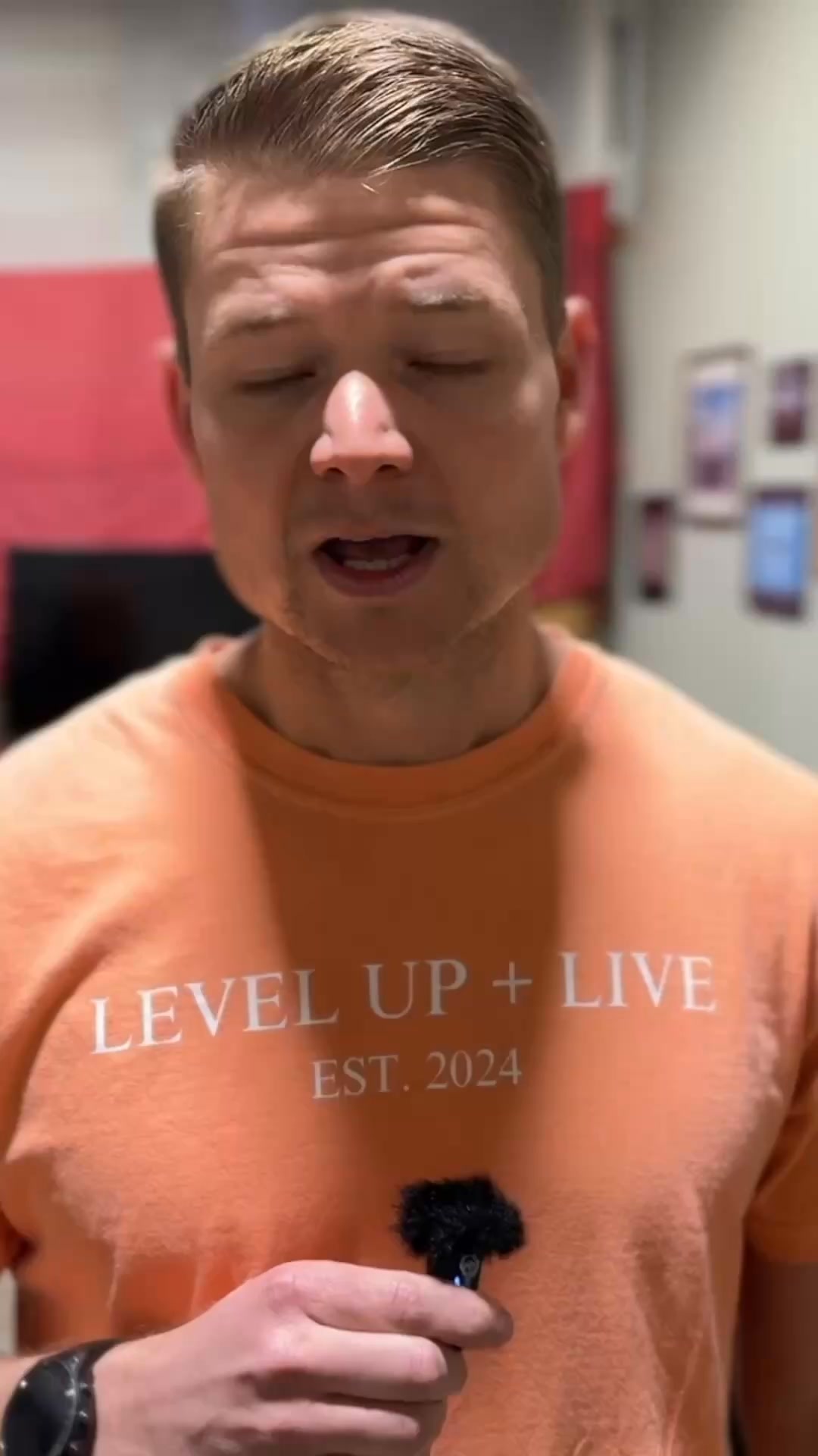 Level Up and LIVE Facebook ad: Leading a business or team can get lonely.