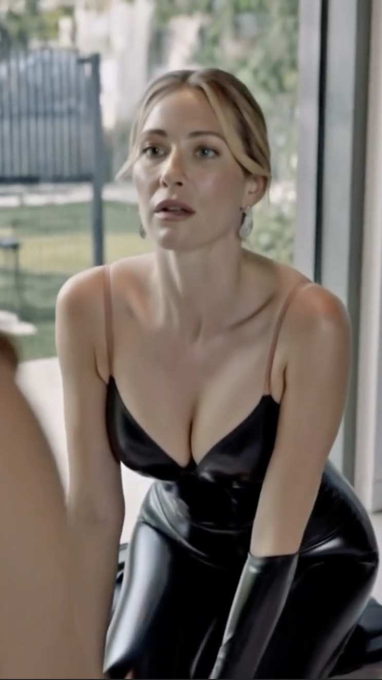 DramaShorts - Top Movies Facebook ad: Watch the full story