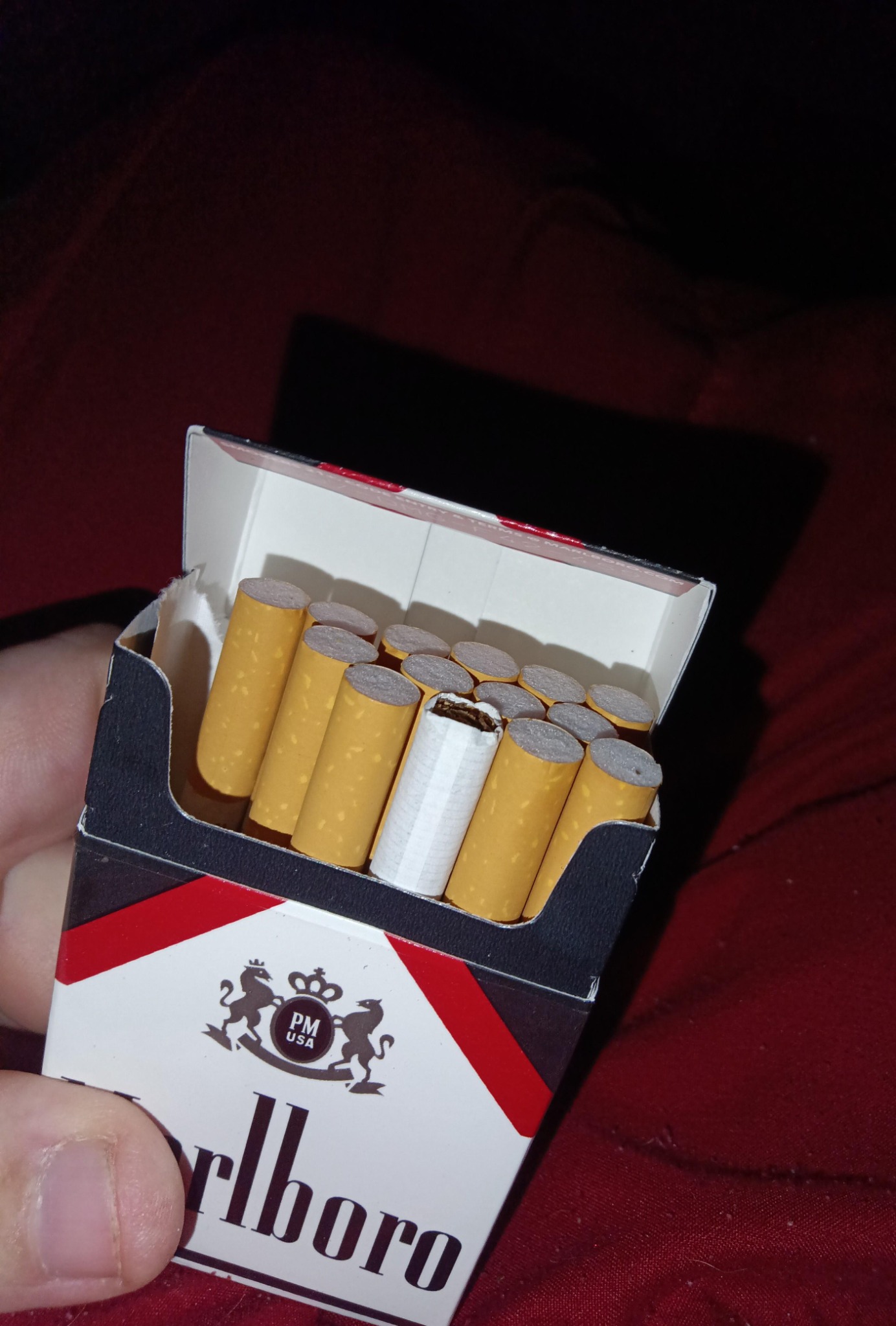 Linda Simpson Facebook ad: Read This If You're A Smoker
