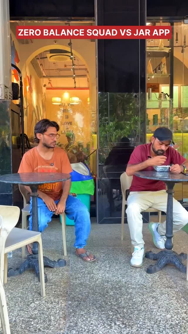 Aakibstarr Facebook ad: Zero balance squad vs jar app @jarapphq