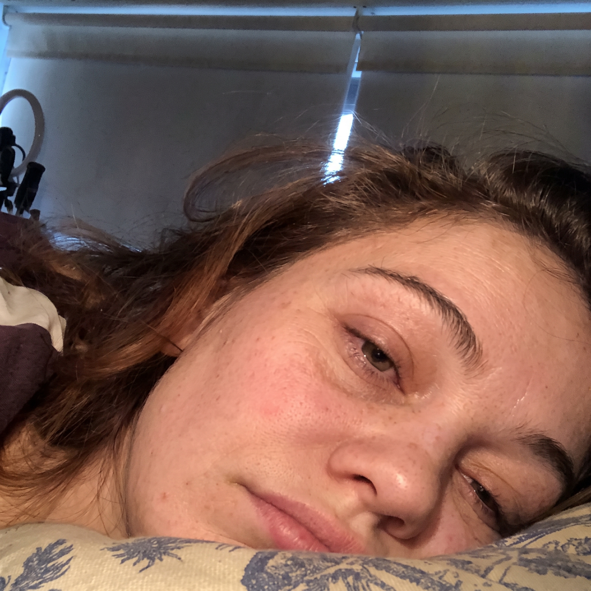 Her Sleep Diary Facebook ad: Nobody told me it was this.
