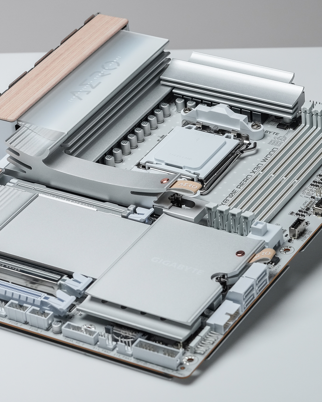 AORUS Facebook ad: X3D blends warm wood aesthetics with creator-grade…