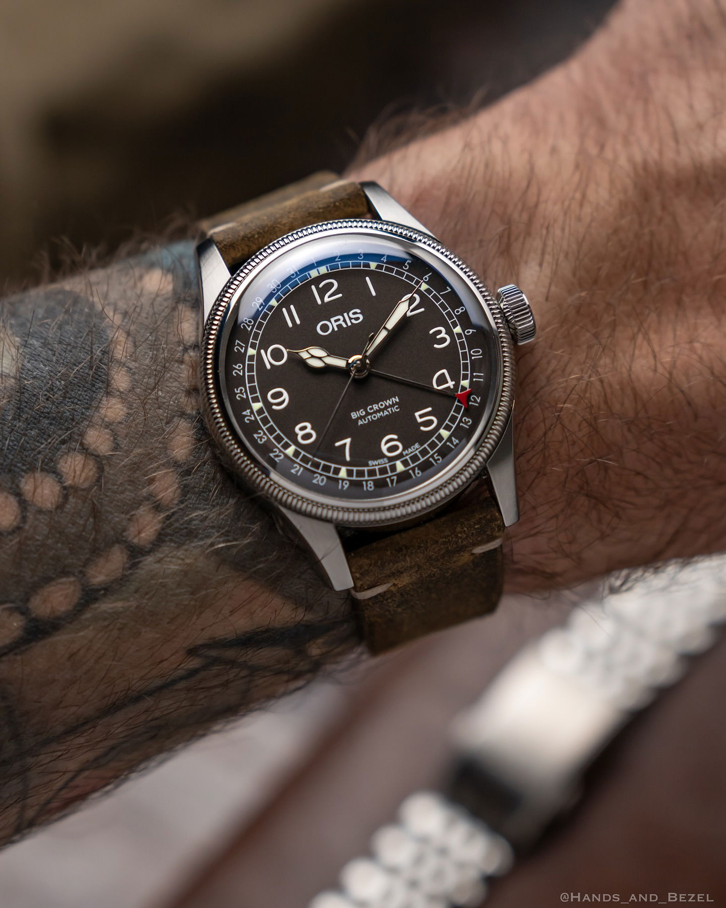 Veblenist Facebook ad: The right strap transforms your watch-and the way…
