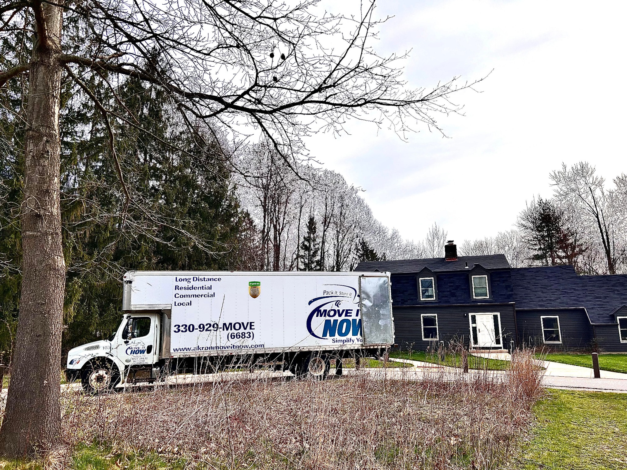 Move It Now / Canton Facebook ad: Are you still looking for a Moving Company…