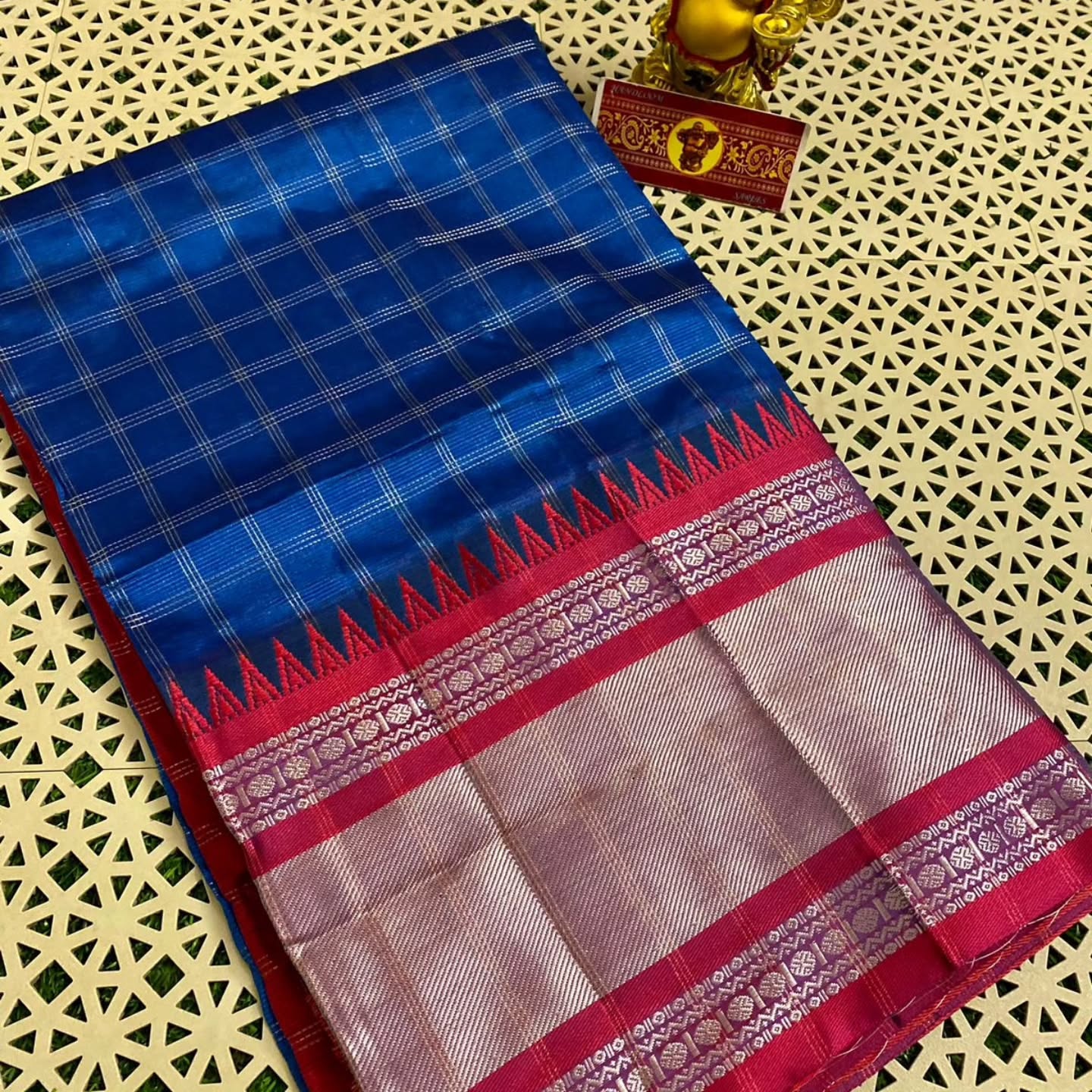 bhavishya_colletions Facebook ad: *LAUNCHING NEW MANGALGIRI CATALOGUES IN THE MARKET*