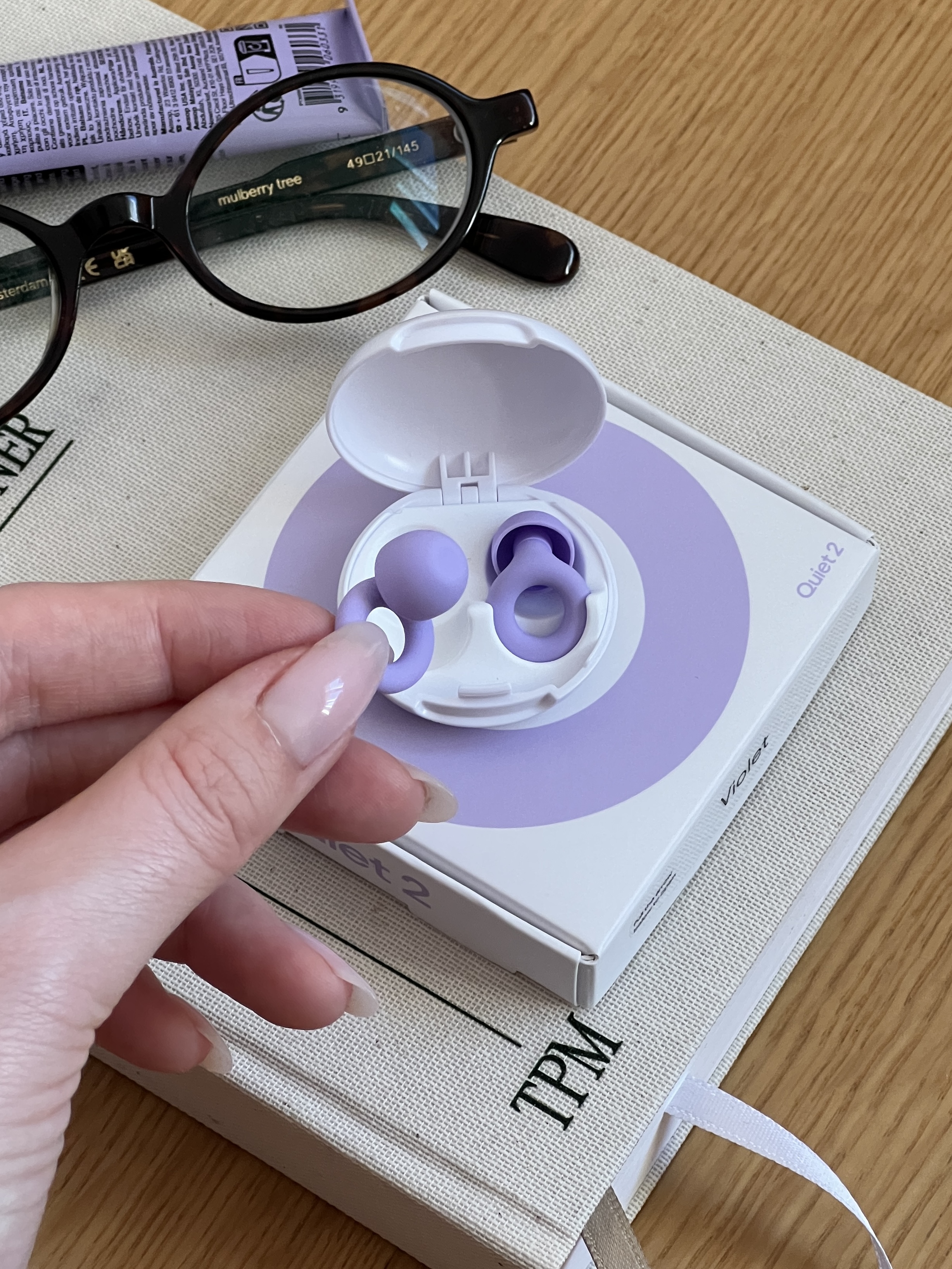 hiagne Facebook ad: Loop Quiet: Noise Reduction for Deep Sleep, Loop Earplugs
