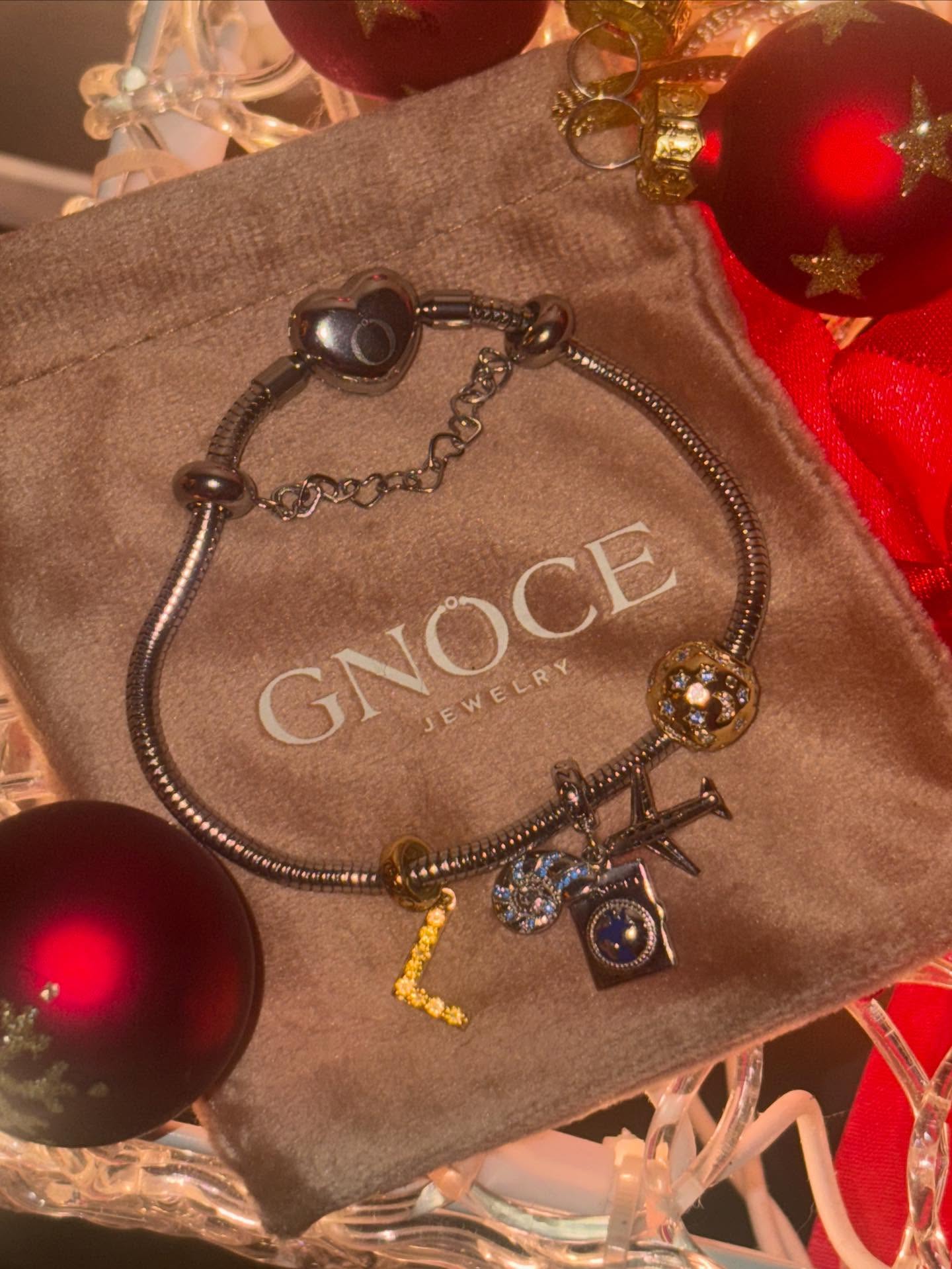 Gnoce Facebook ad: Charms Kawaii 2025 - Bijoux Artistiques & Collections…