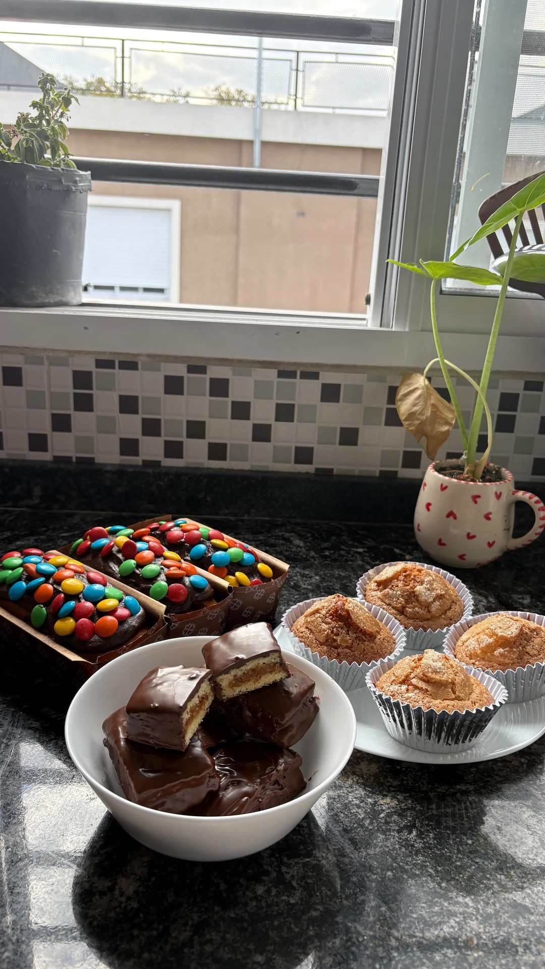 Eve Recetas Facebook ad: Una masa, 3 ideas salvadoras para las viandas…