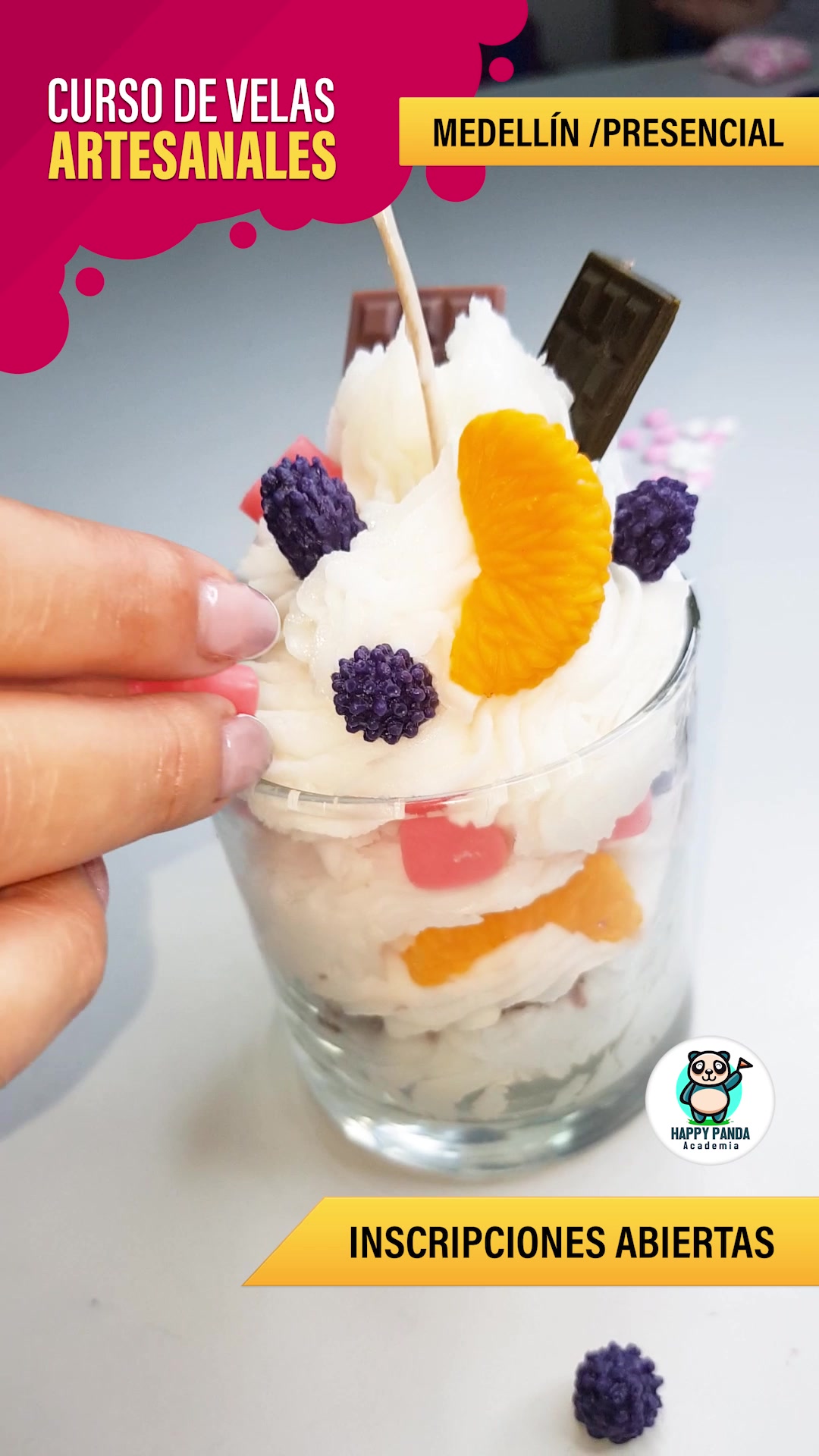 Academia Happy Panda Facebook ad: Programa Presencial