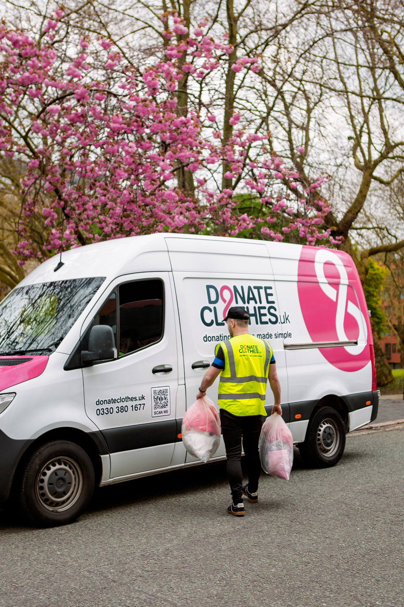Donate Clothes UK Facebook ad