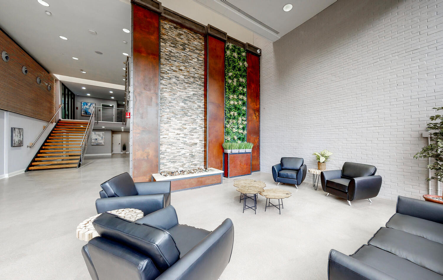 Penn Square Plaza- Executive Offices Facebook ad: Penn Square Plaza Your Perfect Workspace in Reading…