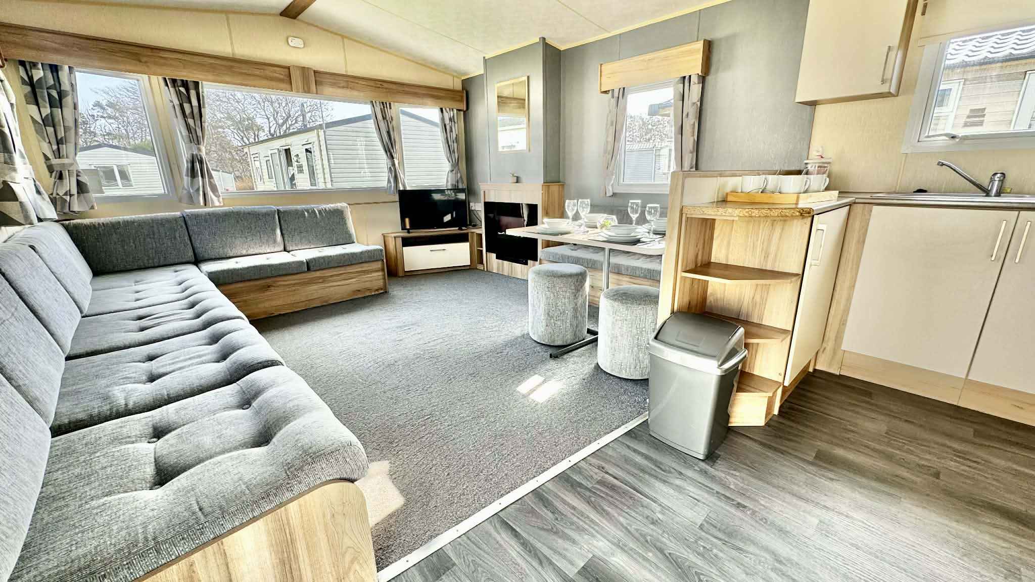 Cresswell Towers Caravan Sales Facebook ad